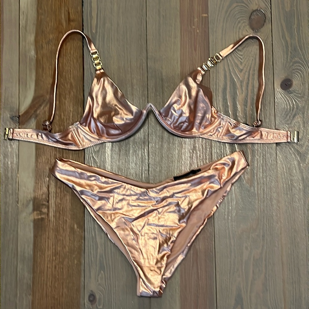 🌸5 for $20 Pretty Little Thing pink copper bikini. 12